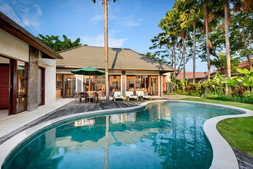 Aleva Villa Seminyak By Ini Vie Hospitality Εξωτερικό φωτογραφία